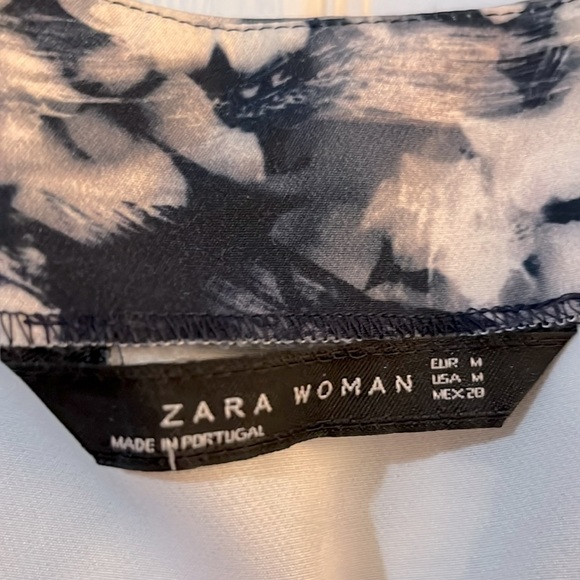 Zara - Picture 3 of 4